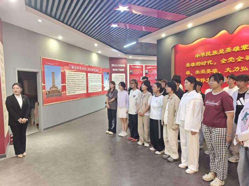 追寻红色足迹，赓续奋斗精神——理学院组织2026级新生参观校内红