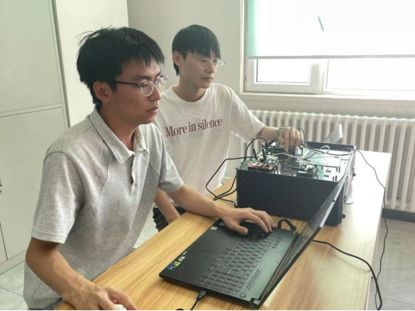 校企共研嵌入式课程建设 项目式教学取得新进展